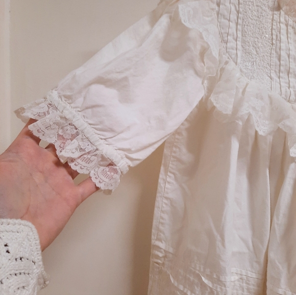 Beautiful Vintage 100% Linen & Lace Dress - Picture 3 of 6